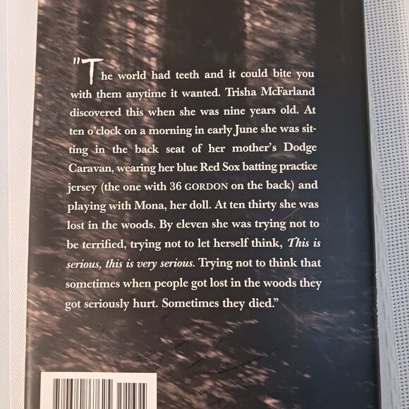 The Girl Who Loved Tom Gordon, A Novel by Stephen King Hardcover Book - Picture 2 of 10